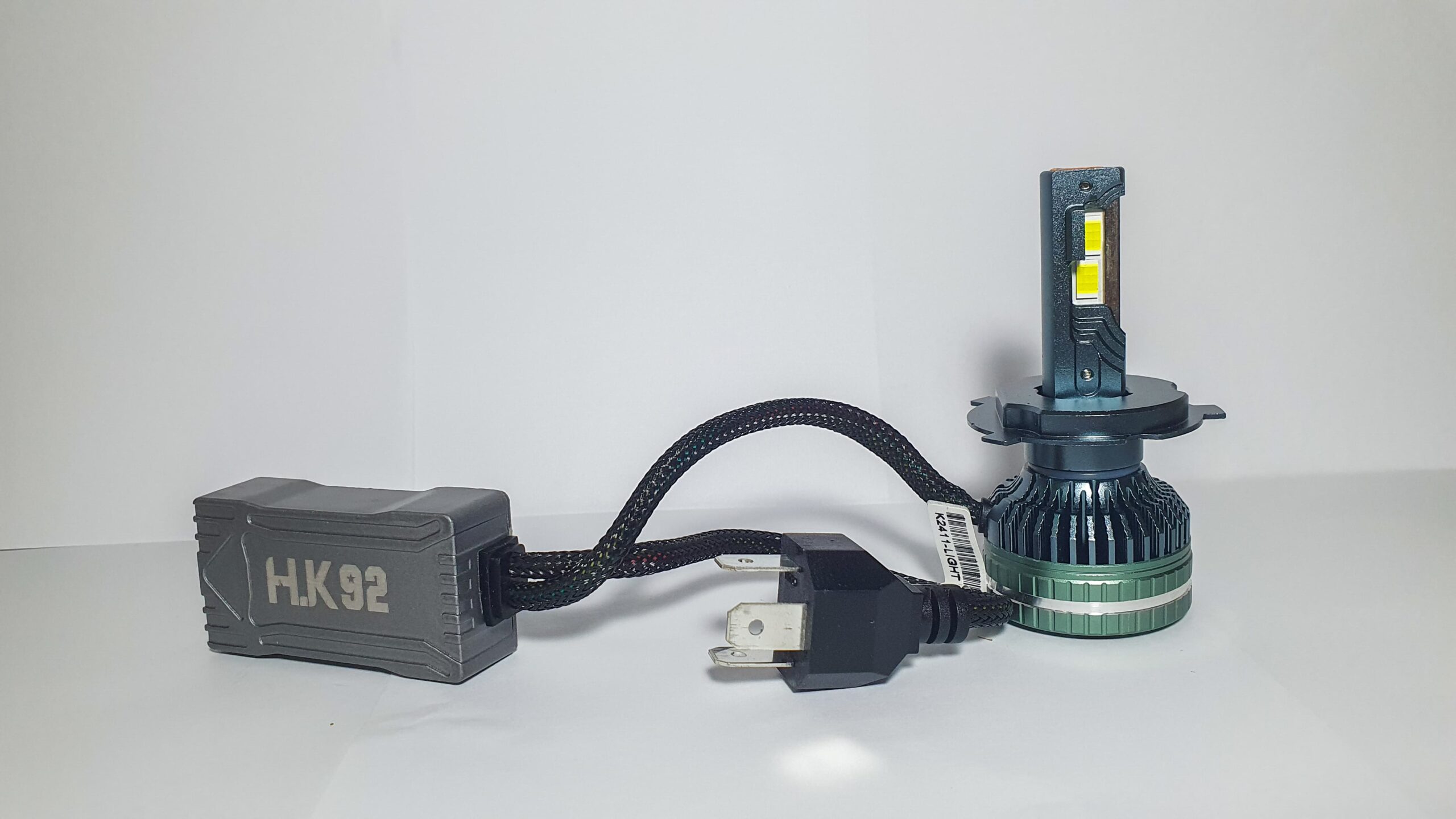 HK92-S150 H4 300Watt – Image 2